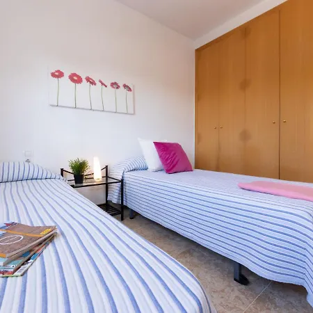 Rocamar By Interhome * ל'אמפולה
